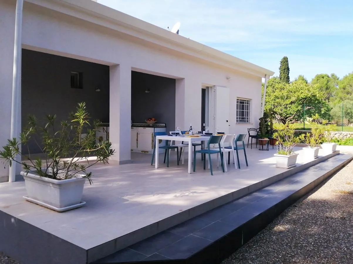 Villa Nerodavola By Posarellivillas San Corrado di Fuori Italy
